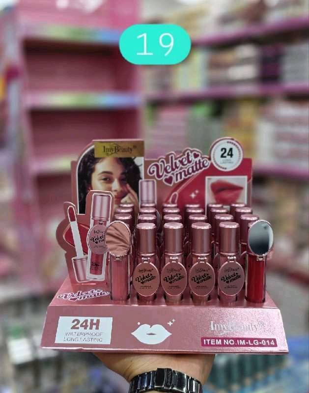 ڨلوص Velvet matte LG014 imy beauty