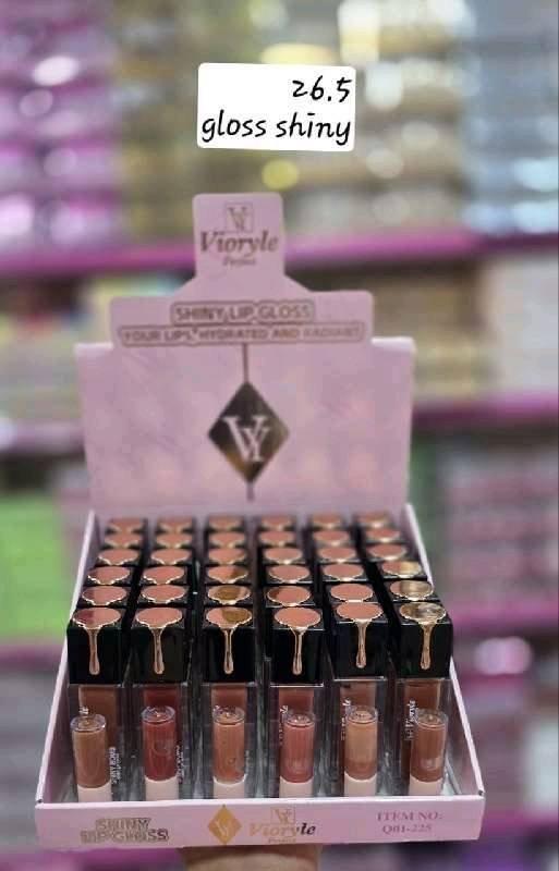 shiny Lip gloss 01.225 vioryle .maron