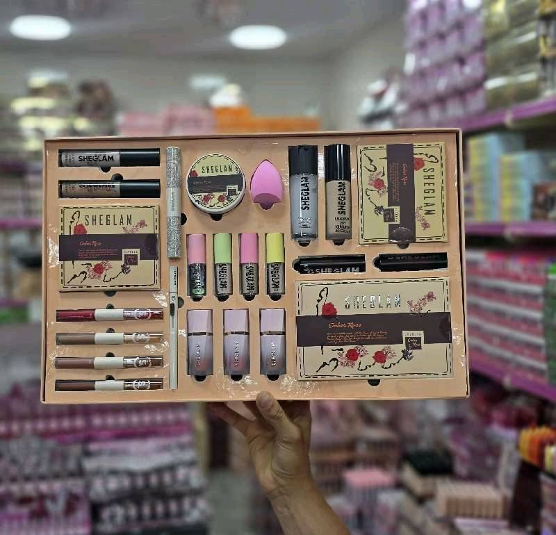 كوفري sheglam beige